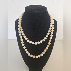 Howlite Beaded Necklace Cream & Ivory | Natural Stone Boho Chic